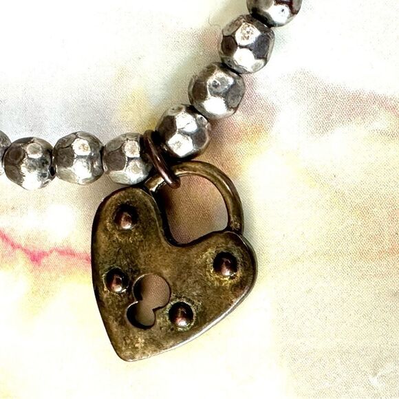 Silver/brass tone charm stretchy bracelet - Picture 5 of 8